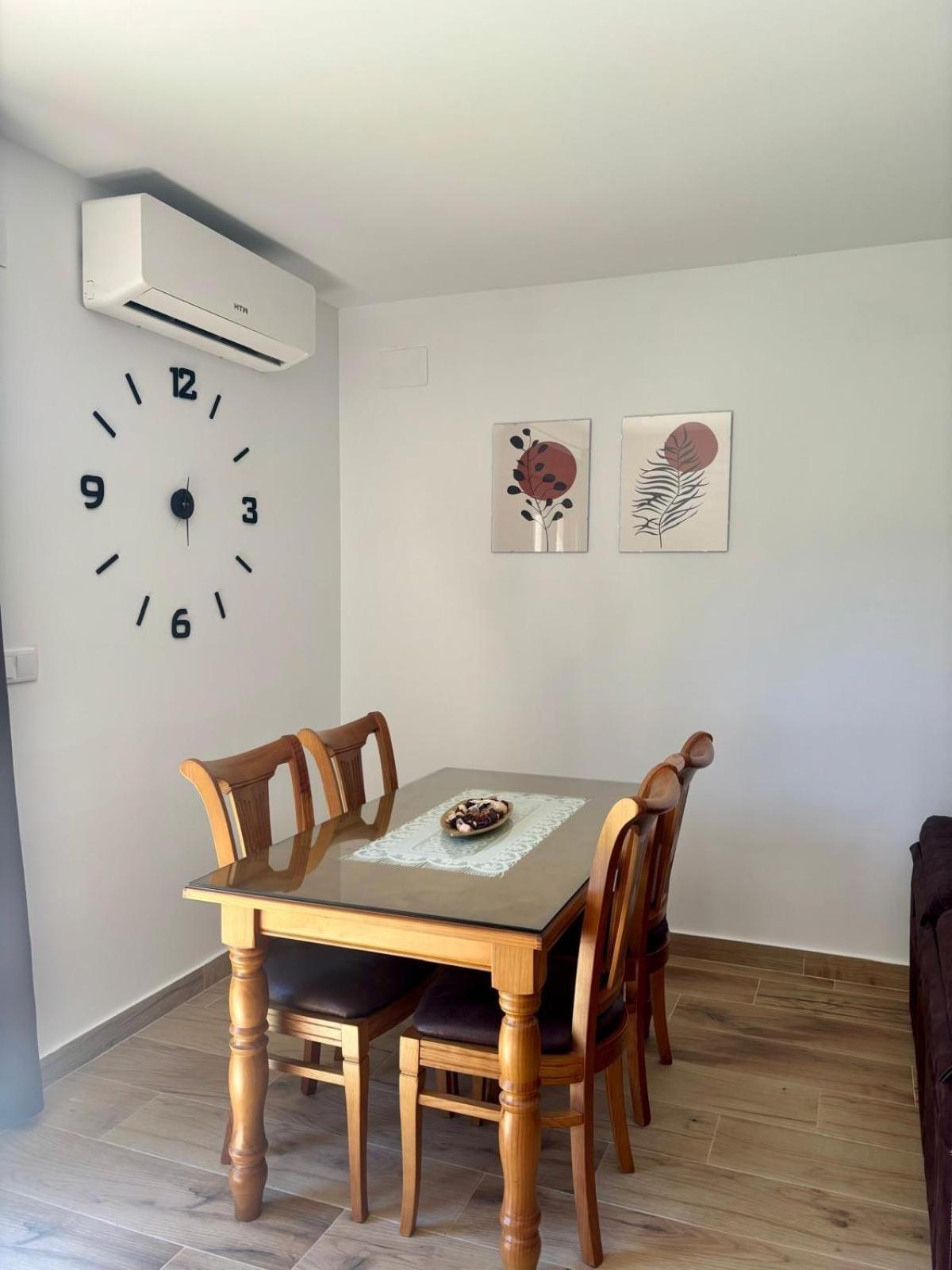 El Hondon Del Lugar Apartment *